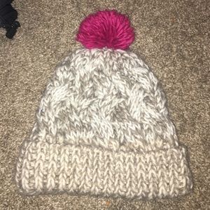 Gap winter Pom Pom hat